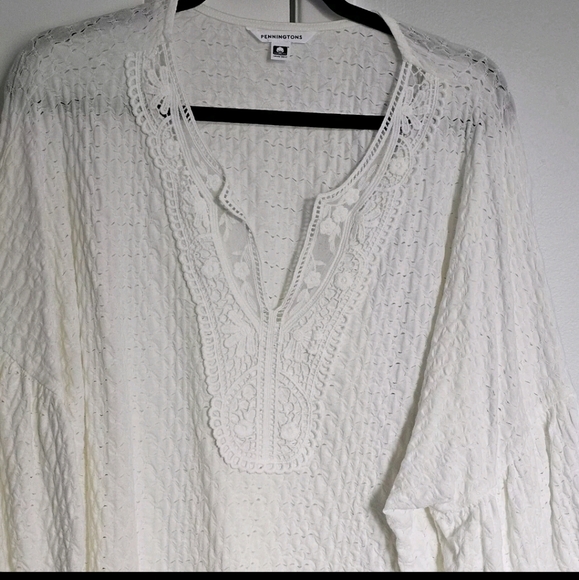 Plus Size 2X Penningtons White 3/4 Sleeve Tunic - Picture 2 of 13